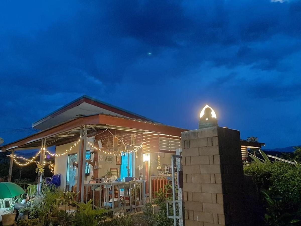 Phu Chaem House Hotel Mae Chaem Buitenkant foto