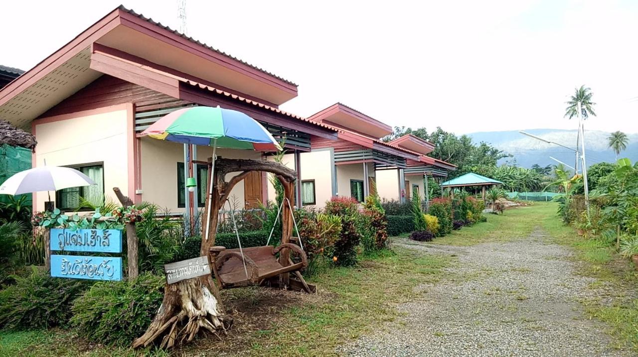 Phu Chaem House Hotel Mae Chaem Buitenkant foto