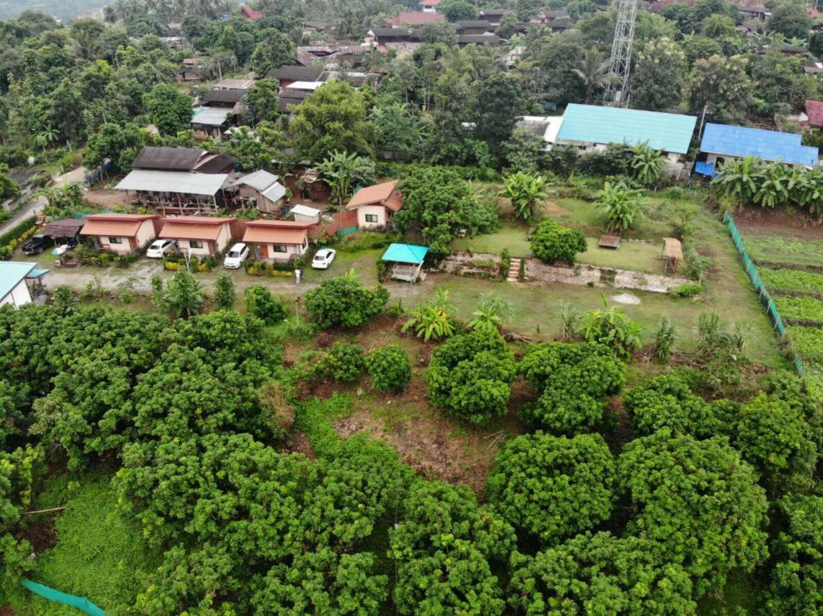 Phu Chaem House Hotel Mae Chaem Buitenkant foto